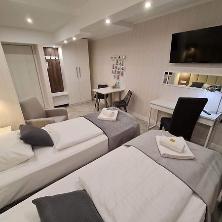 Apartamenty Hayduk Жары Экстерьер фото