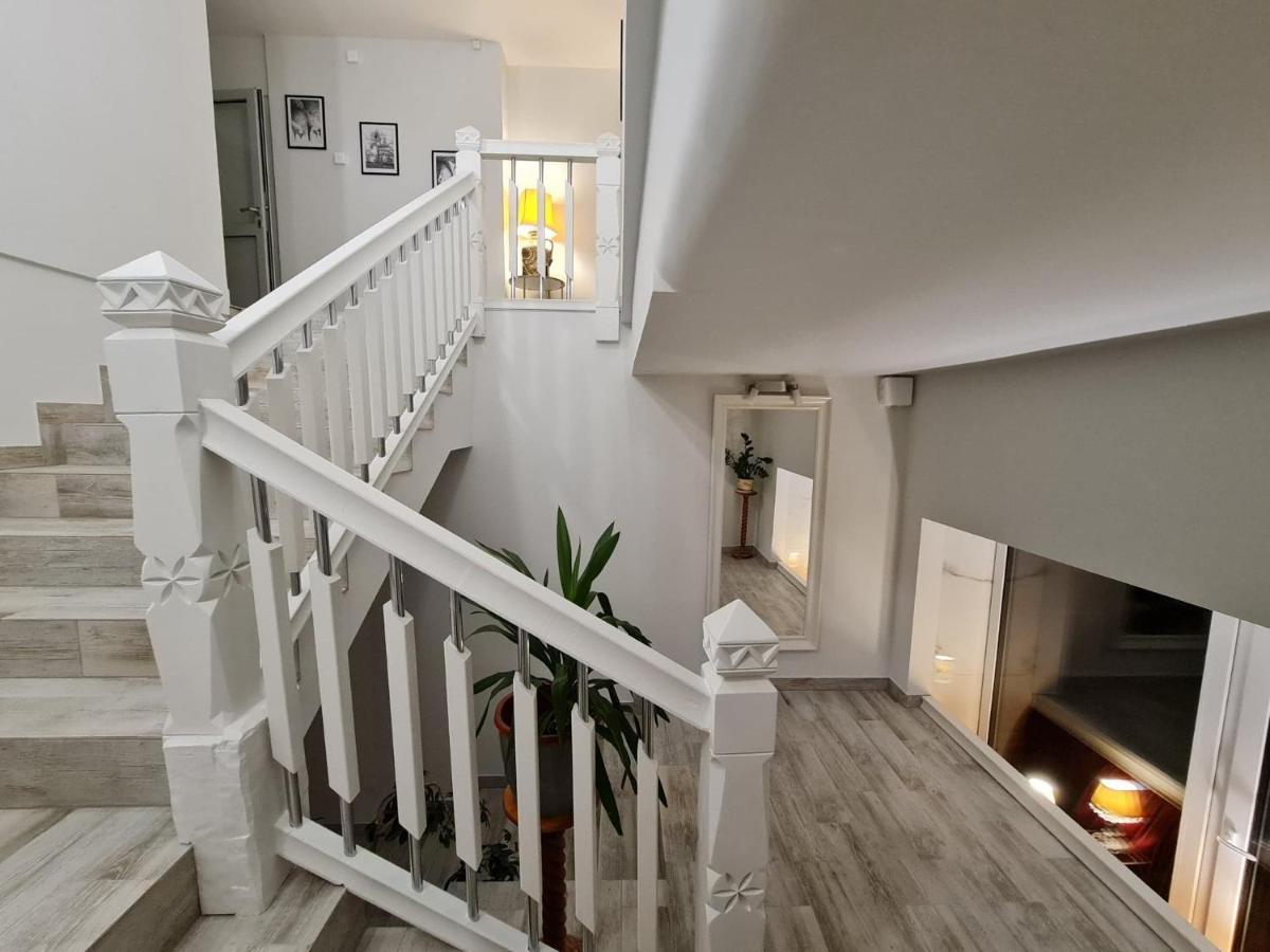 Apartamenty Hayduk Жары Экстерьер фото
