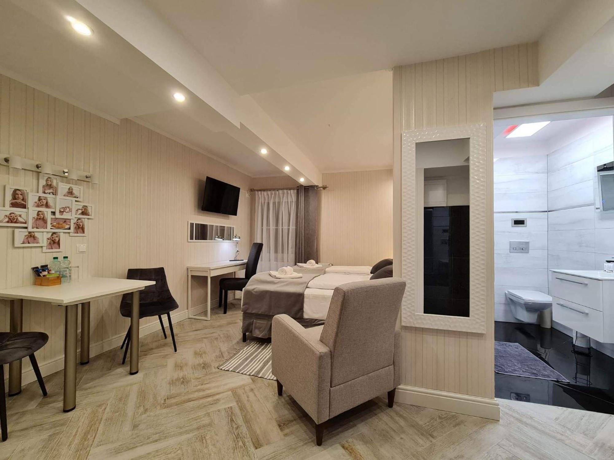 Apartamenty Hayduk Жары Экстерьер фото